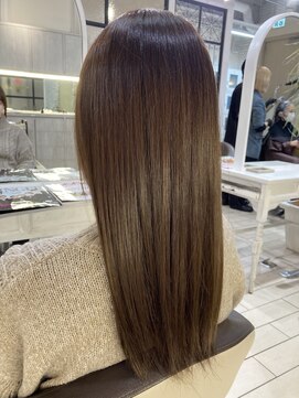 クレット(CLETO) 艶ベージュ