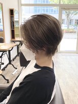 サンセット(sunset)&nbsp;ショートカット、ブリーチ、カラー、カット