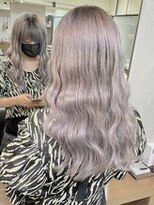 ディア(.eer)&nbsp;プラチナグレー☆ハイトーンショート⇒艶ロング/シールエクステ