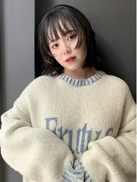 メイカ(MEIKA) 【 ミディアムボブ × レイヤー × アッシュブラウン 】浅野美紀