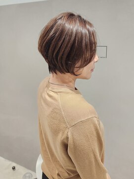 オン(ON) 大人女性向け◎上品シルエットな小顔ショート