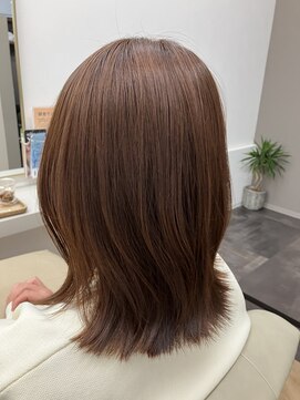 アルビス(arbis) 外ハネで叶える艶髪