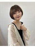 ショートボブ