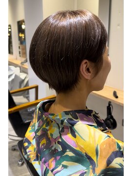 リタ(rita.) 艶髪◎丸みショートボブ◎荻原圭介