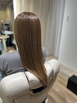 アリエス(Aries) 大人ベージュ×艶髪ストレート◎ 30代40代50代