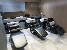 ライズ(RISE)の雰囲気（シャンプー台は2種類ございます。癒しの時間をお過ごしください）