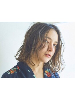 学生様限定クーポン多数あり☆気さくなスタッフが最旬のトレンド抑えたヘアデザインをお届け！！