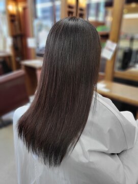 アリーム(Areem) 大人可愛いさら艶エアーストレート