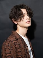 オーシャントーキョーオーバー 渋谷(OCEAN TOKYO OVER)&nbsp;スーツ短髪ツーブロック束感モテるパーママッシュ黒髪波巻き