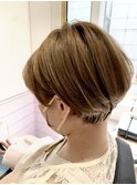 畠山雄大　ひし形マッシュショート・ハイライトベージュカラー