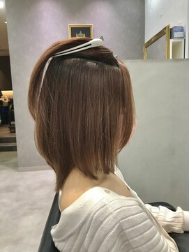 エマ(emma) ★しっかり伸ばす★ナチュラル縮毛矯正★クビレミディ★