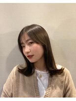 グロウ 丸の内(GLOW)&nbsp;グレージュシルバーグレーアッシュ顔周り2wayバング韓国風甲府