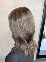 アイドット(i.)&nbsp;ハイライトグレージュ