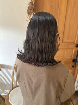 ディーエックス スリー(Dxxxx III) 透明感グレージュカラー