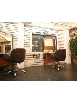 気軽に通えるアットホームな雰囲気が魅力のサロン♪周りを気にせず、あなただけのサロンタイムをお届け。