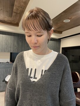 ユニコ(unico) オリーブベージュ/ダブルカラー/ブリーチ