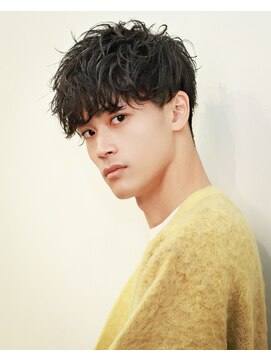 リップス 池袋(LIPPS) 刈り上げショートツイストスパイラルスペインカール