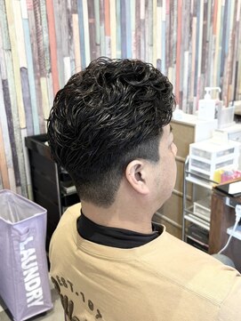 アース 長崎時津店(HAIR&MAKE EARTH) メンズパーマ