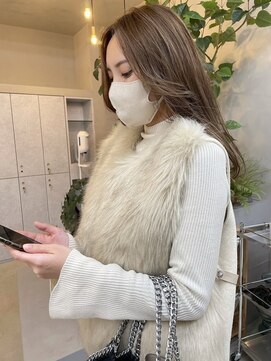 アム(am) 切りっぱなしボブグレージュボブミルクティーベージュボブ