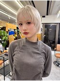 抜きっぱなしブロンド/ブリーチ/ウルフカット/デザインカラー