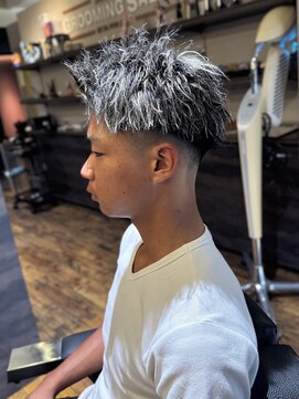 エクファフォーメン(EX-FA FOR MEN) MEN’S HAIR/サーフカール/刈り上げセンターパート/瀬田