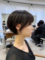 メモリーズ 表参道(Memories)&nbsp;骨格補正の丸みショート×サイドバングで360°美シルエット♪