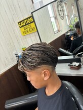 アプローズ(AppLauz)&nbsp;フェードセンターパート【金メッシュ】