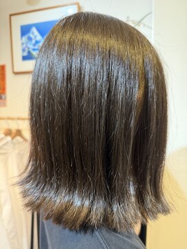 ゴエン(goen hair lounge) ミディアム外はねスタイル