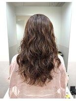 サロウィン 那覇店(SALOWIN) まとまりロング×柔らかウェーブパーマ
