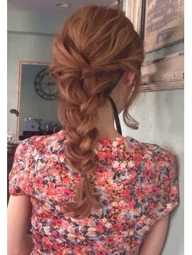 ヘアーサロン リノ(Hair Salon Lino) ゆるふわ三つ編み