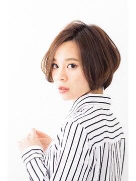 フォルテ 藤枝エピ店 ゆるふわ前下がりショート