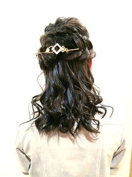 コロ(COLO) 【COLO 丹澤　智子】ハーフアップ