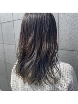 エワル(e'walu) 地毛風グレージュ / ナチュラルウェーブ