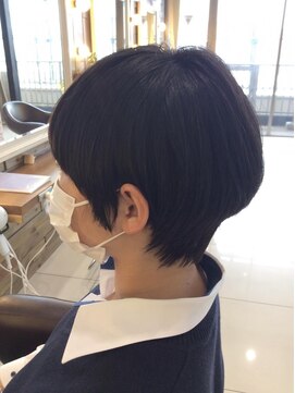 ラック 辻堂(LUCK) マッシュショート