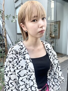 ヌード(NUDE) NUDE 10代20代30代 ワンレングスボブ シースルーバング 金髪ボブ