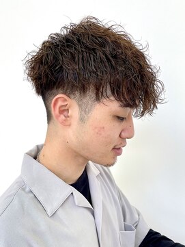 アッシュ 十日市場店(Ash) ショート波巻きパーマスタイル