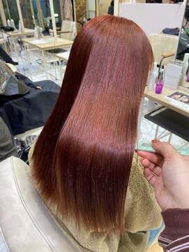 ヘアーアンドメイク ビス(HAIR&MAKE bis) ブリーチ一回でアプリコットオレンジ【中西思実】