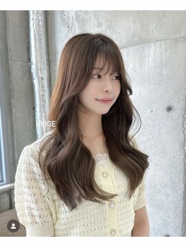 ヒン(HIN) 大人ベージュハイライト♪