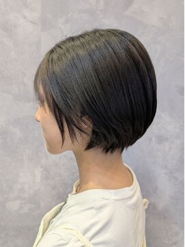 ザ ラブズ ラフズ ヘアー 本店(the loves laughs hair) ショートボブ/丸みボブ/レイヤーボブ/前髪ありボブ