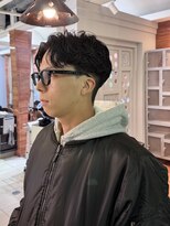 メンズサロンバムオム 名古屋栄店(MEN’S SALON BAMM HOMME)&nbsp;抜け感と色気を両立◎ナチュラルパーマ×センターパート