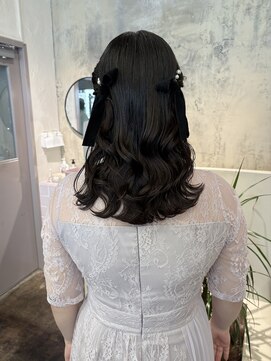 メク(meku) ゆるっとハーフツインアレンジ＊関内美容室