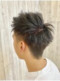 アッシュグレーショートスタイル