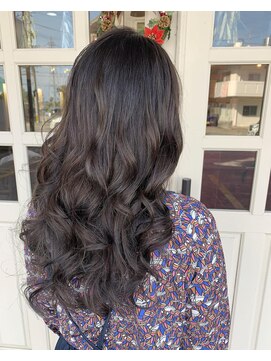 ヘアアンドメイクグラチア(HAIR and MAKE GRATIAE) ハイライトグラデーション