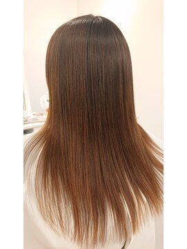 エアー(Air) サラサラストレート(ヘアープロテクショントリートメント)