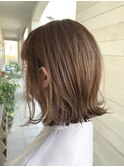 秋ベージュ