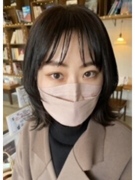 ヘアーアイストゥーレ(HAIR ICI TRE) オシャレ　顔まわりプツっと　ロブ　前髪短め　担当阿知波瞳