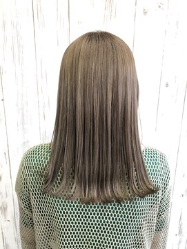 エモート(EMOTE) ワンレンロング/ダブルカラー/アッシュベージュ