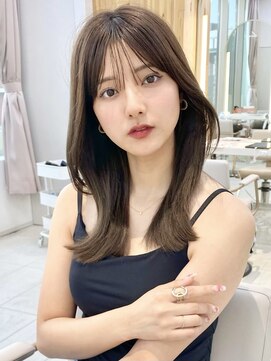 アフロートリノ(AFLOAT Leino) 2wayバング 韓国前髪 シースルー ミディアム くびれ