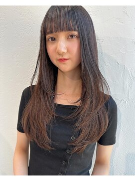 ザザアオヤマ(ZA/ZA AOYAMA) カジュアルに大人可愛くロングヘア