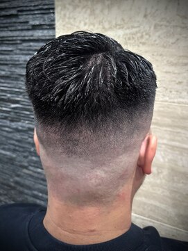 プレミアムバーバー 目黒店(PREMIUM BARBER produce by HIRO GINZA) フェード×アイロンパーマ